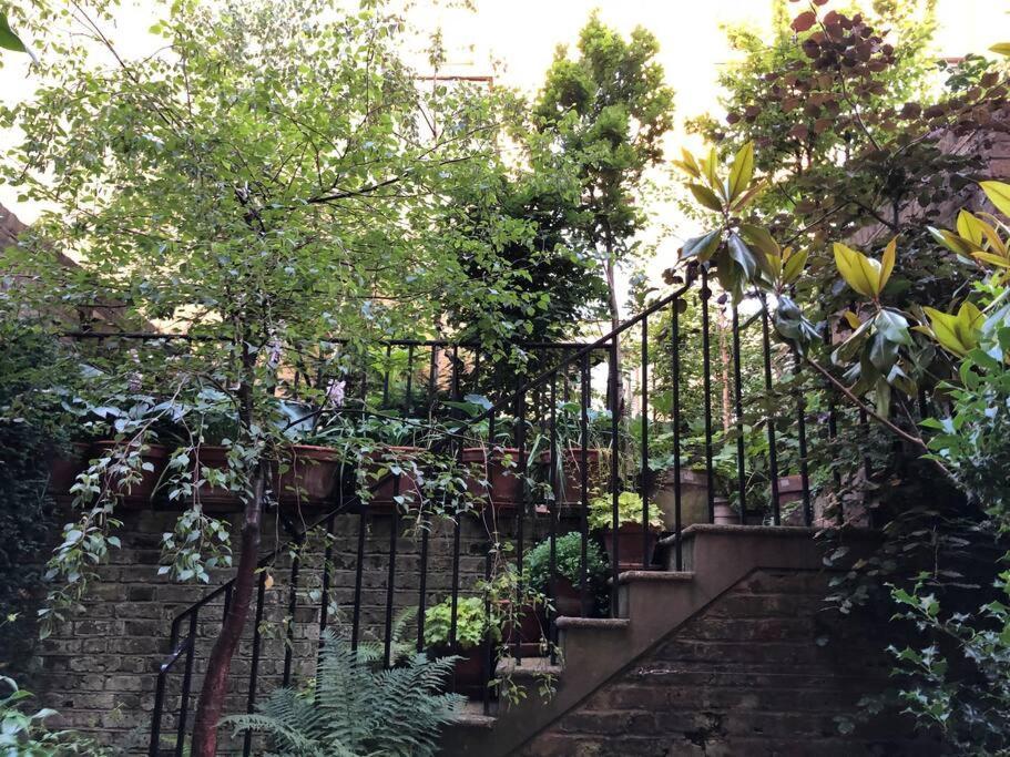 Kings Cross, Self-Contained House & Private Garden Villa Лондон Екстериор снимка