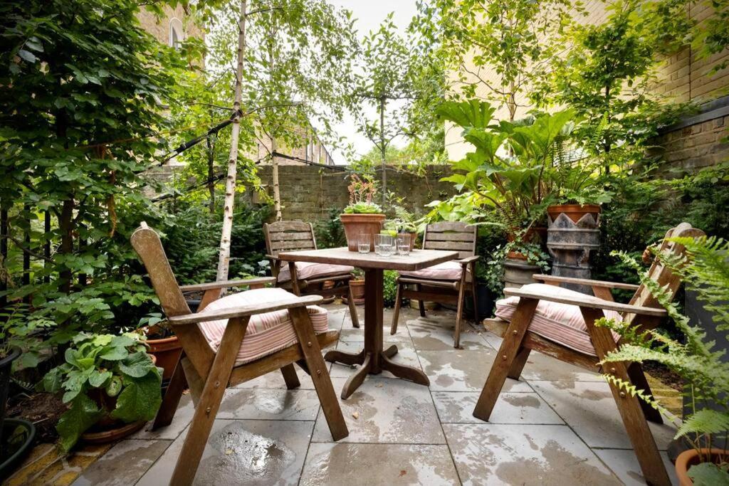 Kings Cross, Self-Contained House & Private Garden Villa Лондон Екстериор снимка